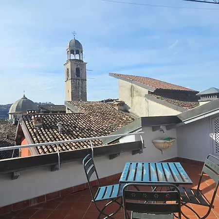 La Casa Dei Cedri-by Goccia Di Lago *