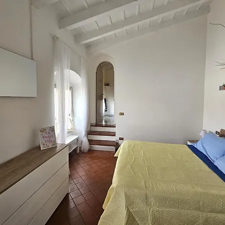 Apartment La Casa Dei Cedri-by Goccia Di Lago *
