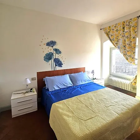 La Casa Dei Cedri-by Goccia Di Lago * Salo